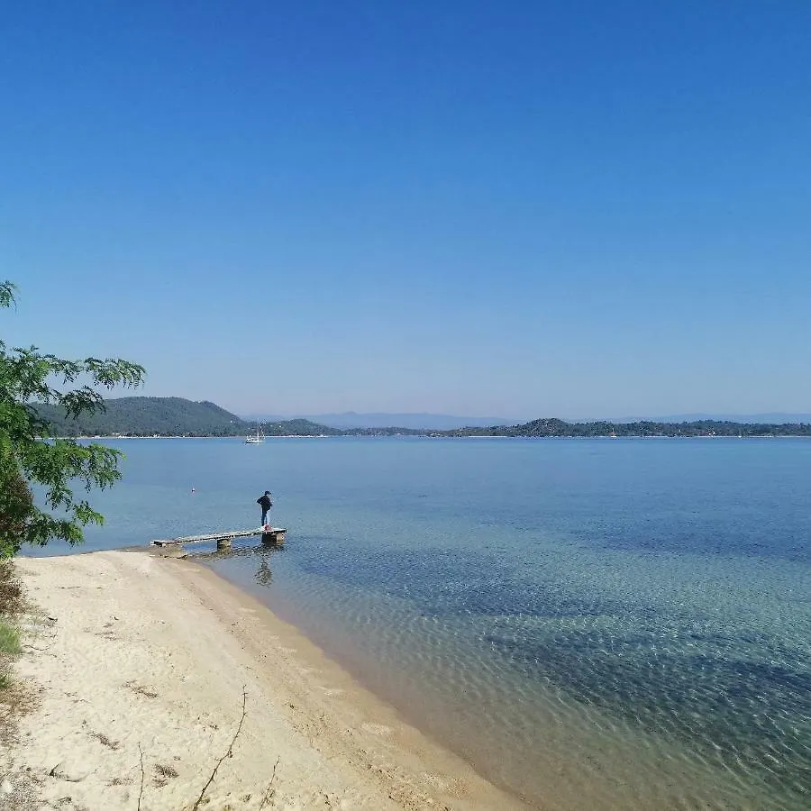 فيلا Private Seafront House In Vourvourou With Amazing View Of Diaporos Island 0*,  اليونان